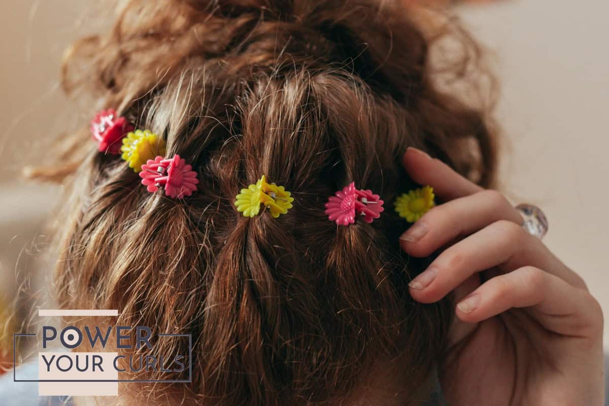 14 Types of Hair Clips and How to Use Them 1 Post
