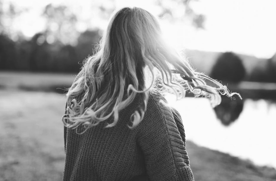 hair curls at back of neck