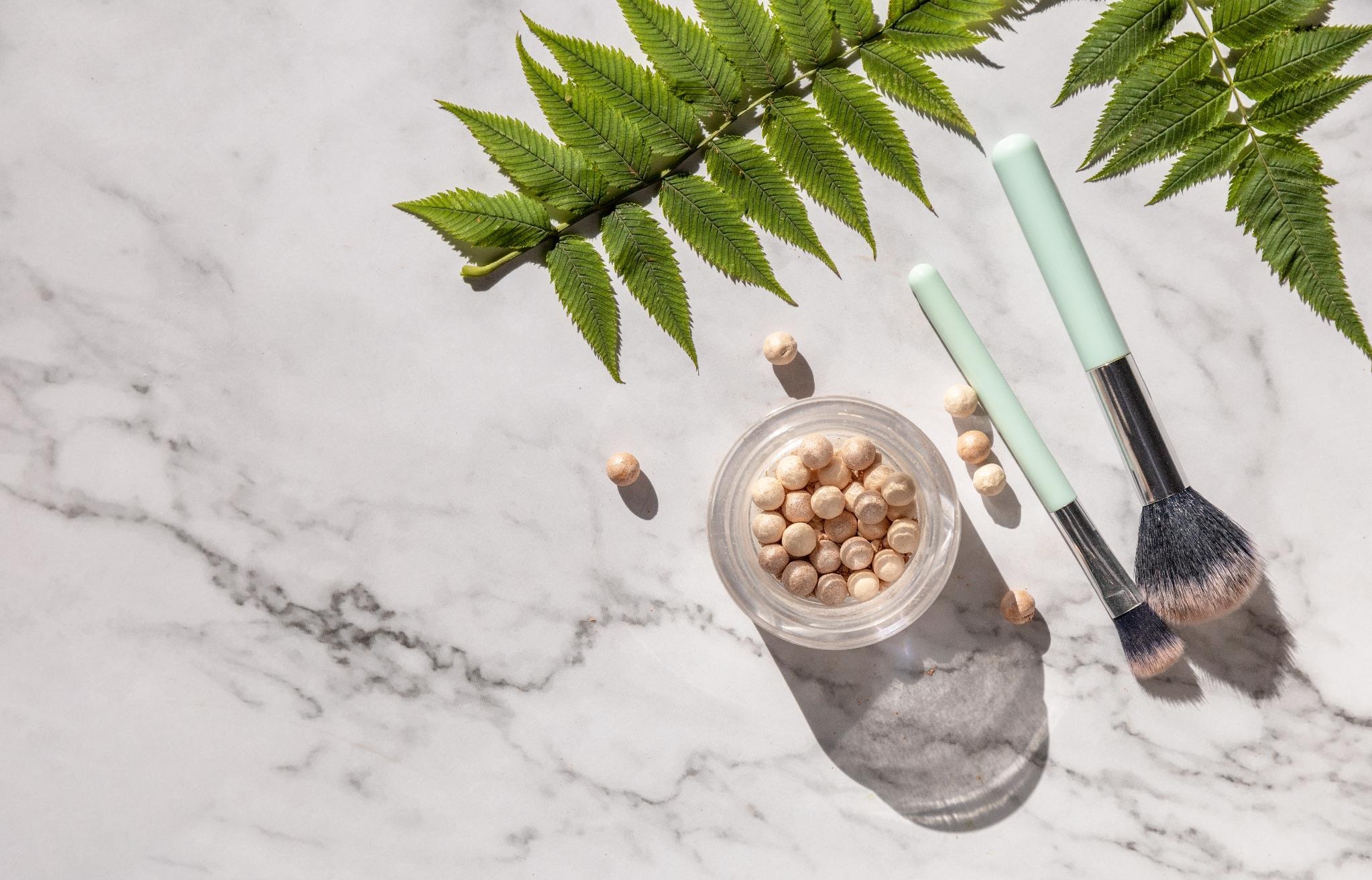 An aesthetic photo of cosmetic pearls.